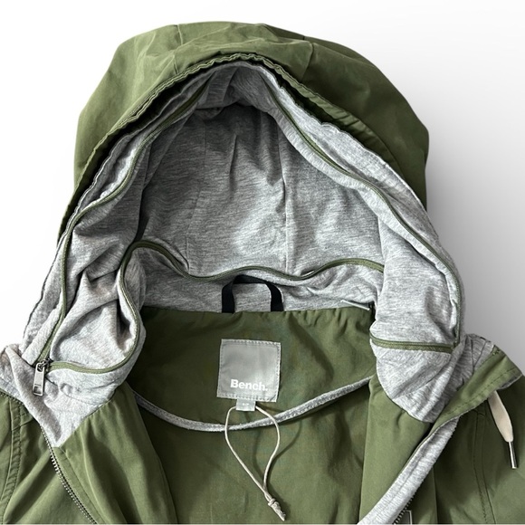 BENCH Olive Utility Convertible Drawstring Spring Jacket - Picture 4 of 7